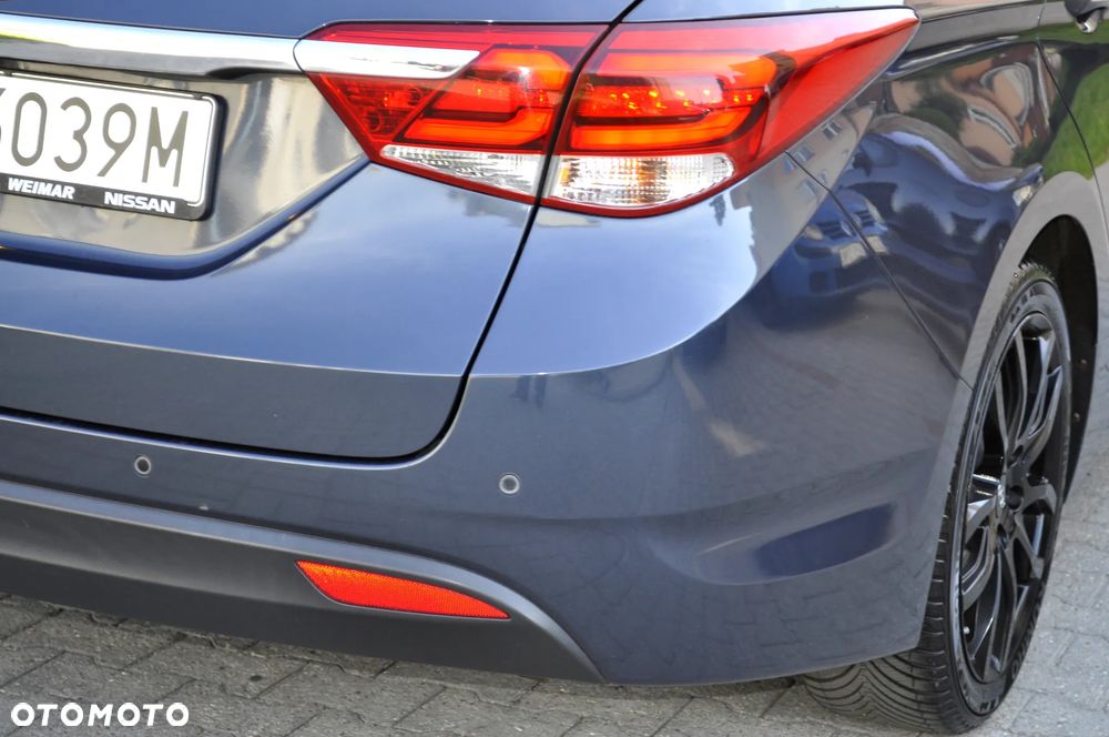 Hyundai i40 Kombi 1.7 CRDi Premium - 8