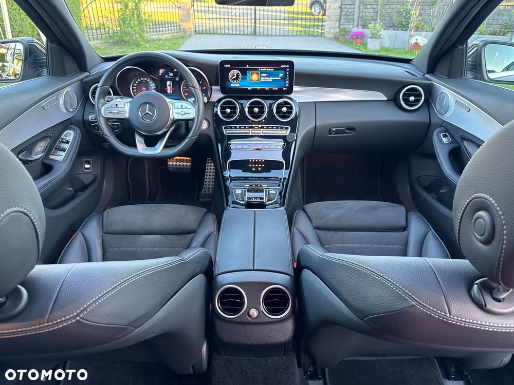 Mercedes-Benz Klasa C 200 d 9G-TRONIC AMG Line - 10