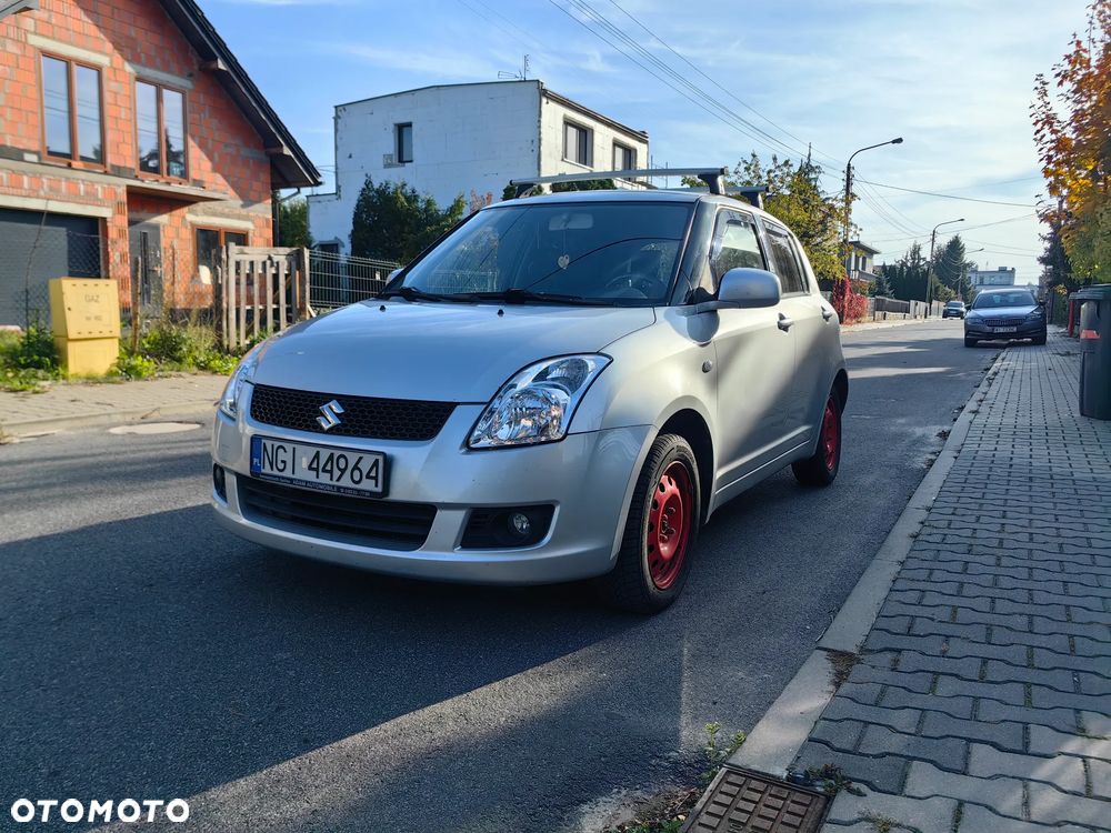 Suzuki Swift 1.3 GS / Premium 4WD - 9