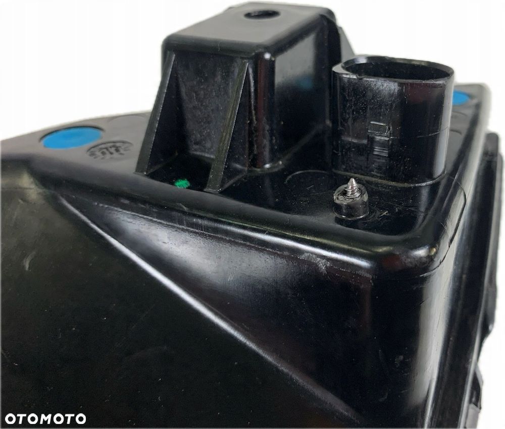 A8 LAMBORGHINI HURACAN LAMPA LEWA TYLNA TYŁ EU 4T0945095 - 13