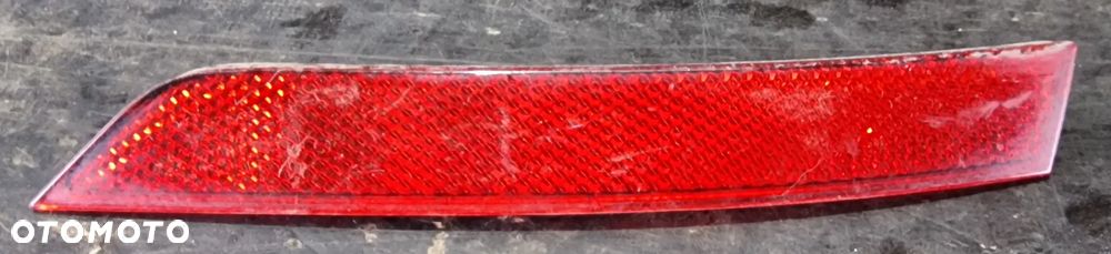 ODBLASK ZDERZAKA TYŁ PRAWY LEWY KOMPLET 3G0945103A 3G0945106A  VW PASSAT B8 KOMBI - 6