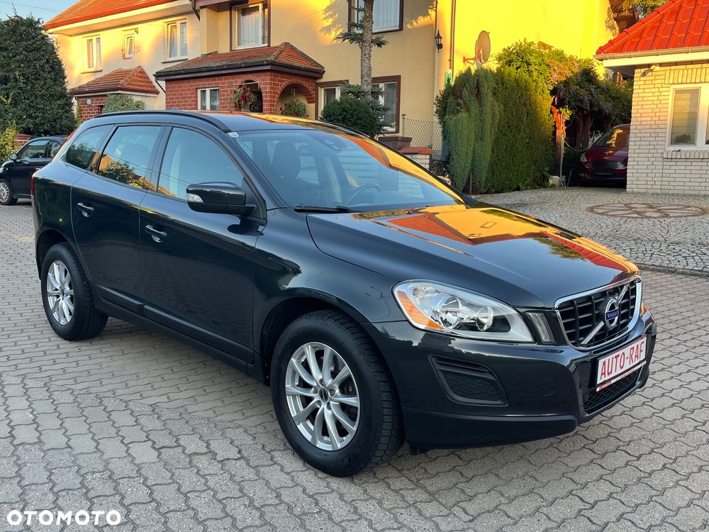 Volvo XC 60 DRIVe R Design - 17