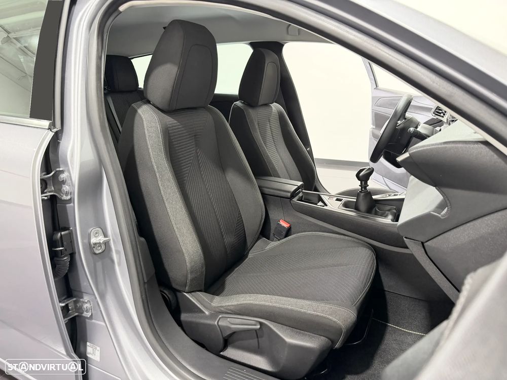 Peugeot 308 SW 1.2 PureTech Style - 33