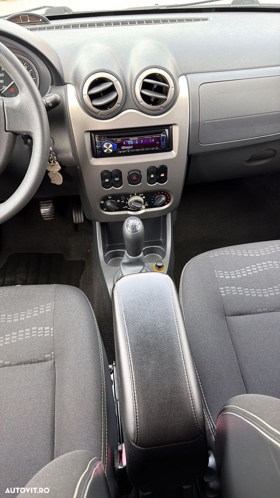 Dacia Sandero Stepway - 8