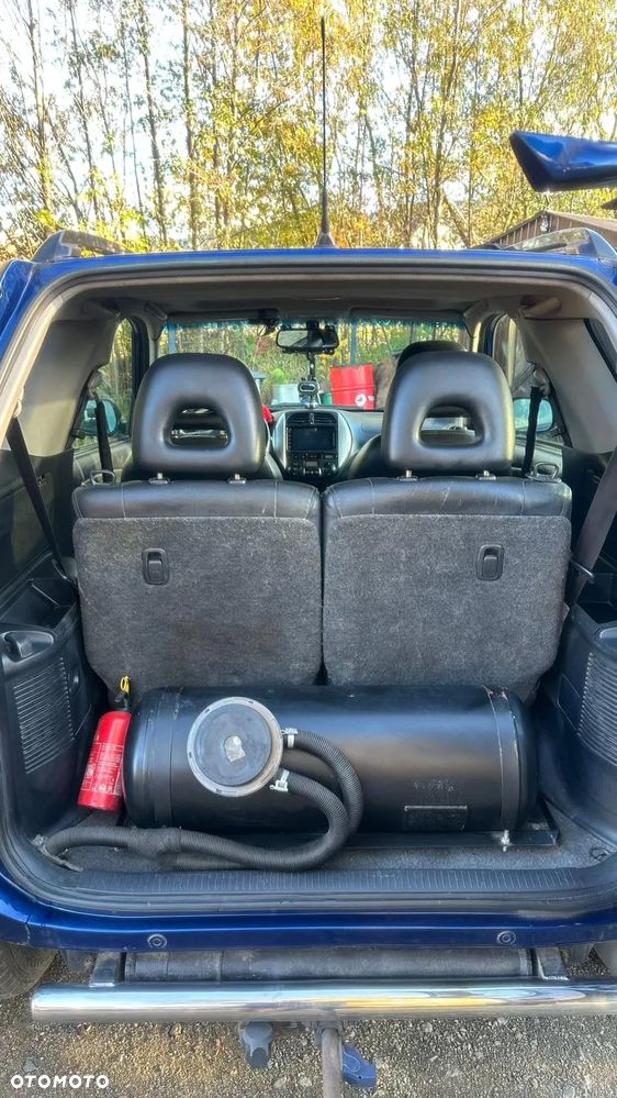 Toyota RAV4 2.0 VVT-i Prestige - 8