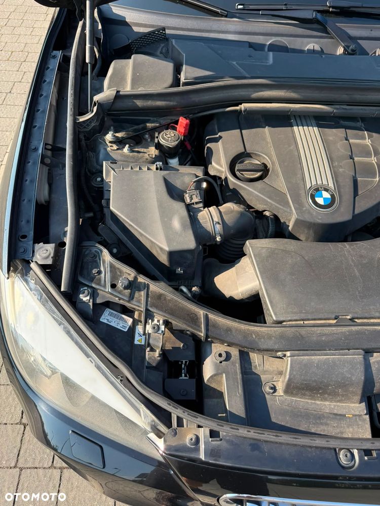 BMW X1 xDrive18d - 14