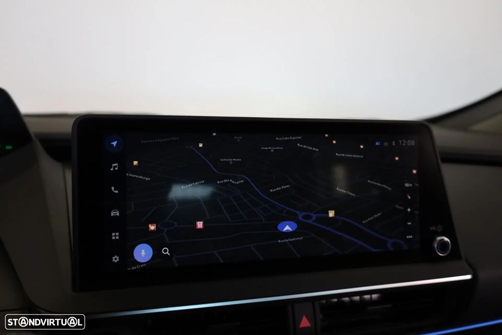 Toyota Prius 2.0 Plug-in Luxury - 34