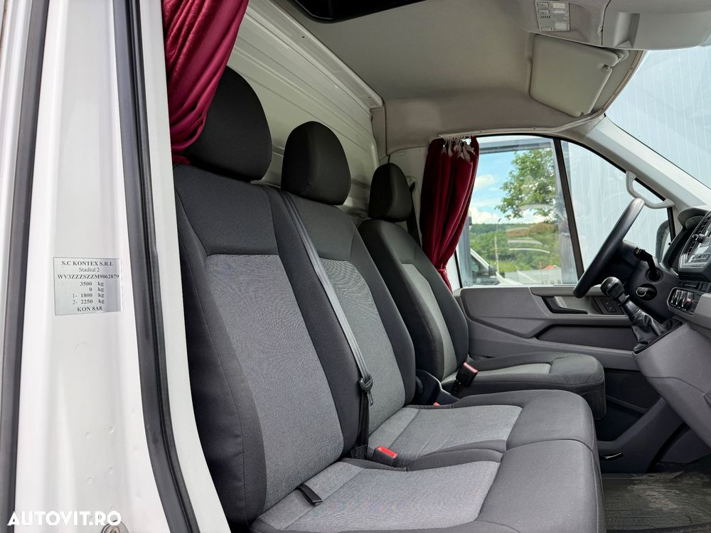 Volkswagen CRAFTER - 8