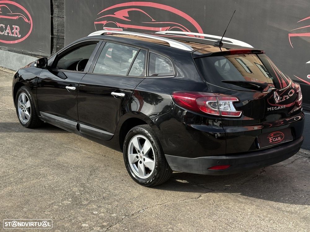 Renault Mégane Break 1.5 dCi Dynamique - 4