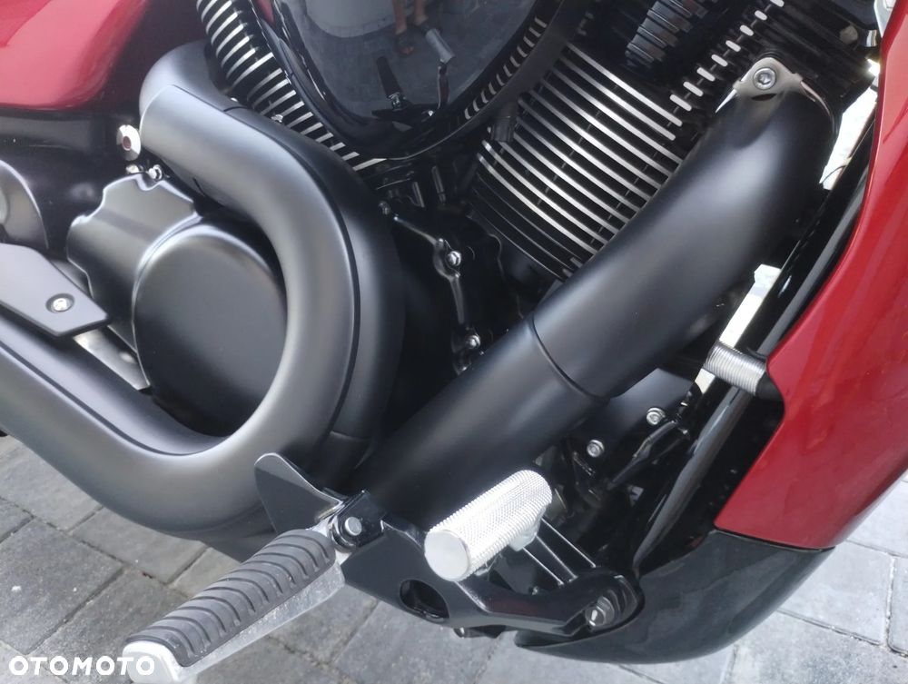Suzuki Boulevard - 10