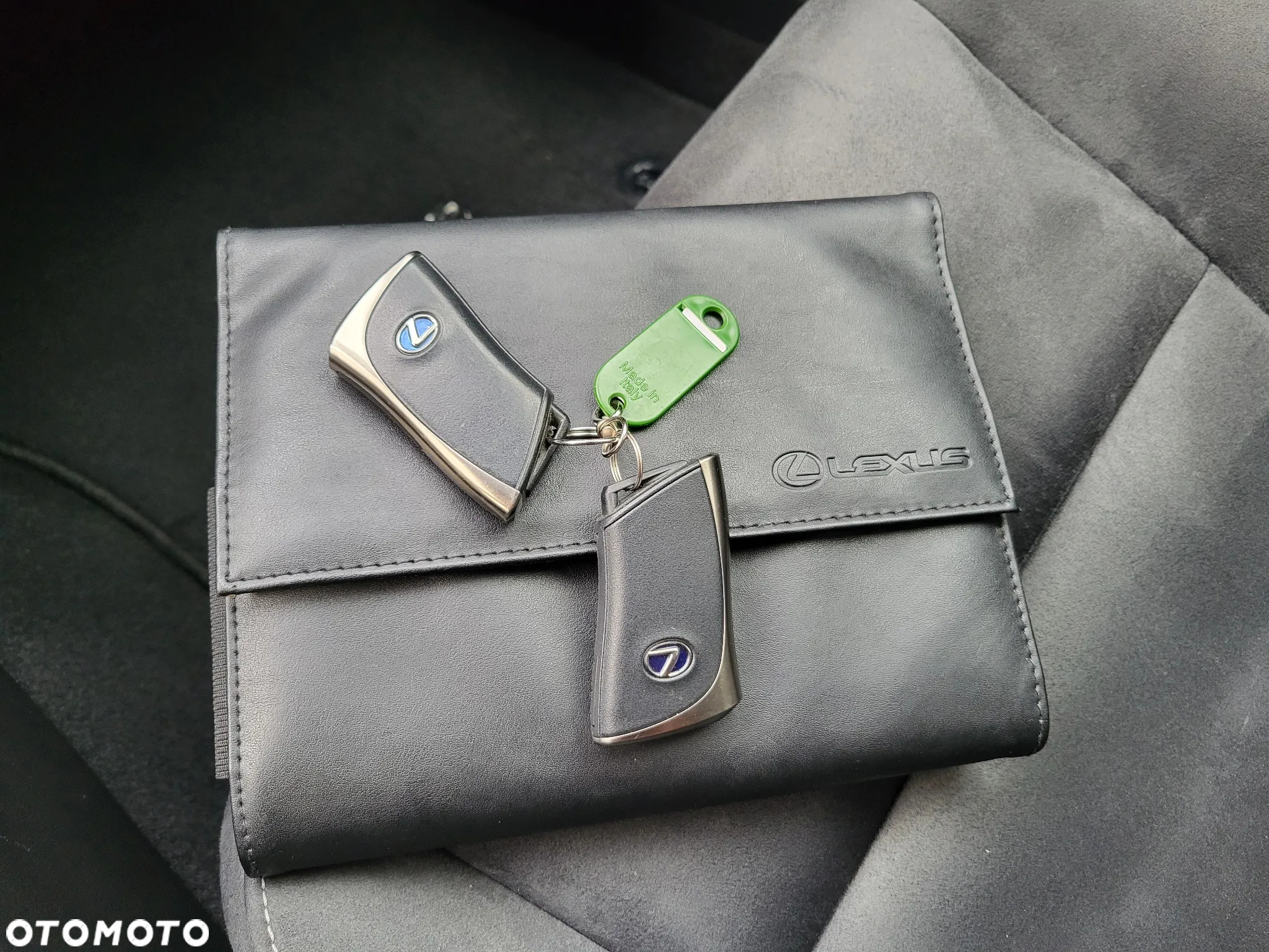 Lexus UX 250h GPF Elegance 2WD - 20