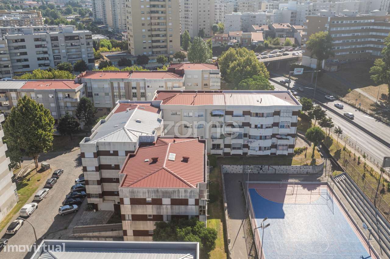 Apartamento T3 com Varanda e Garagem S Vicente, Braga - Grande imagem: 4/30