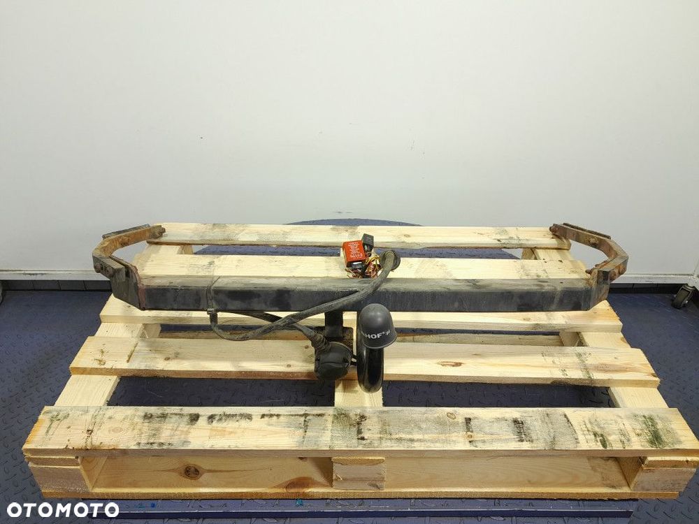 FORD FOCUS MK2 KOMBI HAK HOLOWNICZY 13 PIN - 1