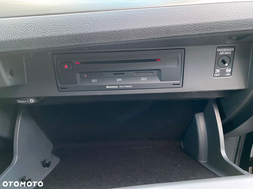 Skoda Superb 2.0 TDI L&K - 29