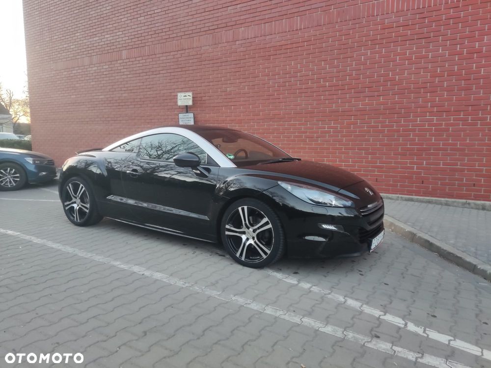 Peugeot RCZ - 2
