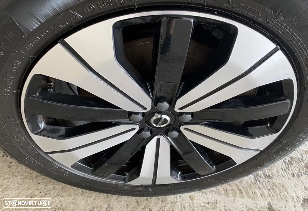 Volvo C40 Recharge Twin Plus - 3