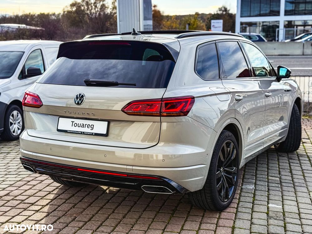 Volkswagen Touareg V6 TDI 4MOTION R-Line - 35