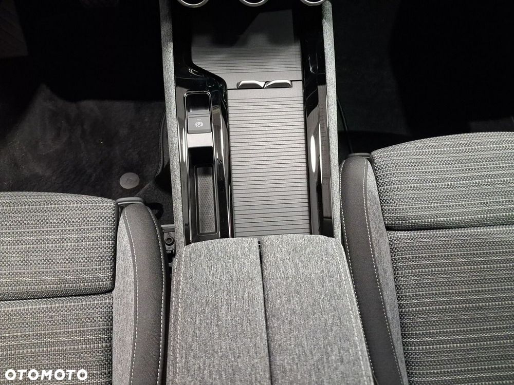 Skoda Superb 1.5 TSI mHEV DSG Selection - 26