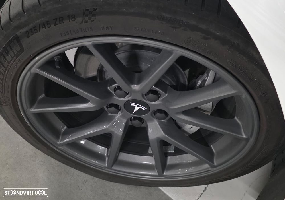 Tesla Model 3 Long Range Tração Integral - 20