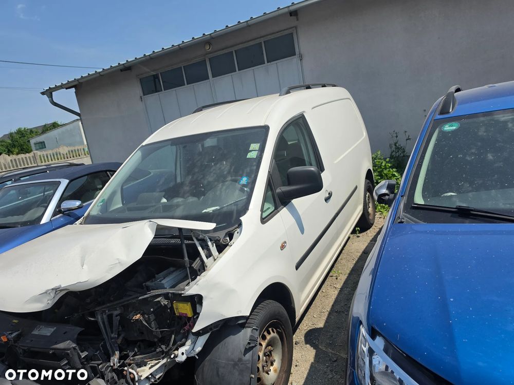 Volkswagen Caddy - 10