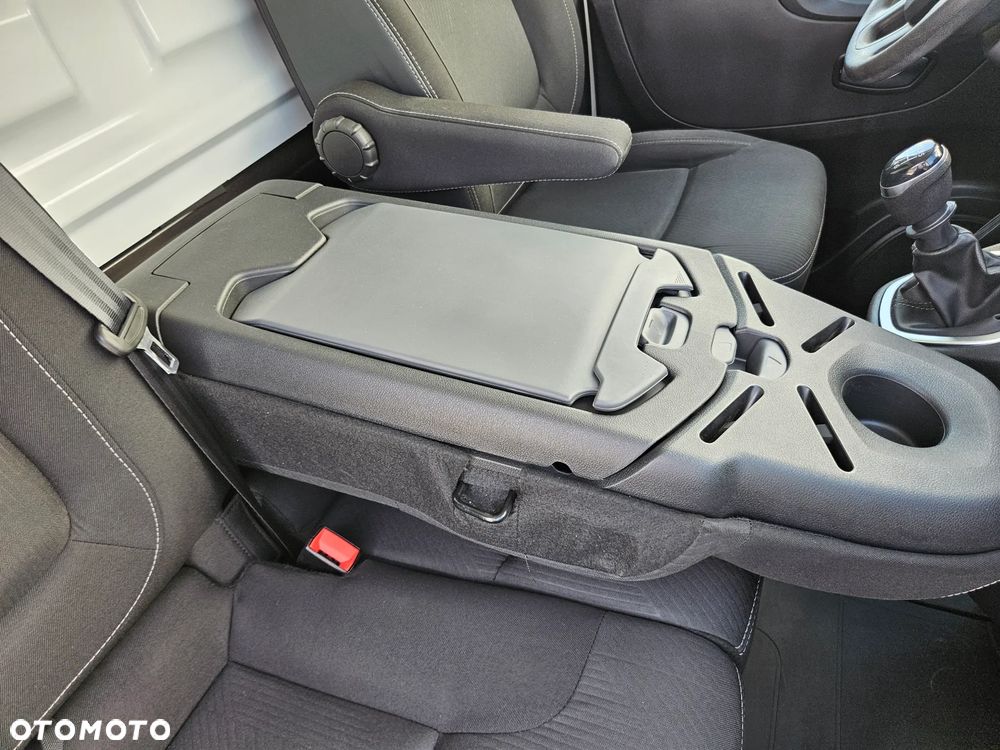 Renault TRAFIC L2H1 Long Chłodnia Mroźnia 62tyś km SalonPL - 25