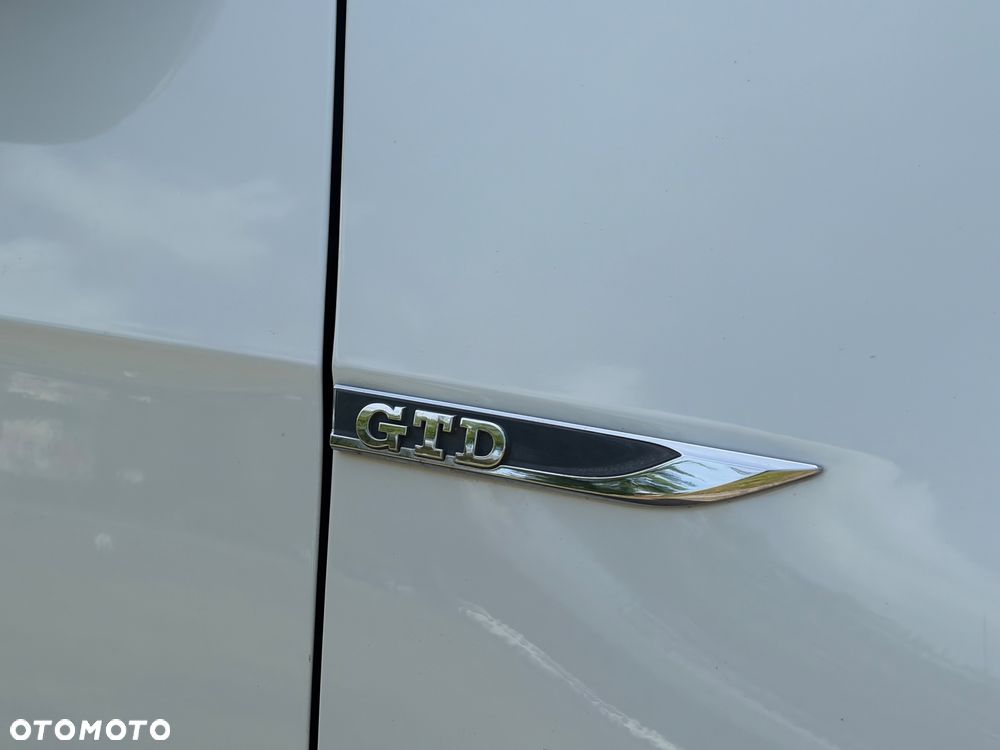 Volkswagen Golf 2.0 TDI BMT GTD DSG - 10