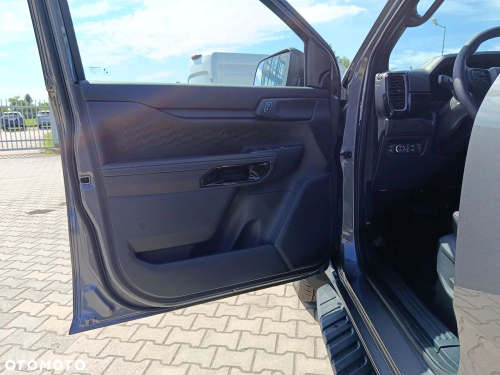 Ford RANGER - 10