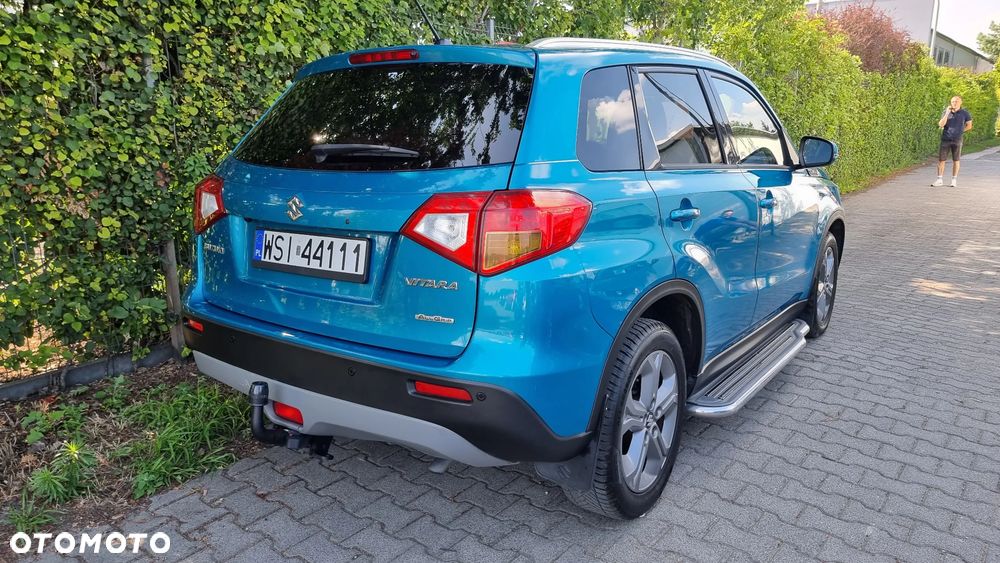 Suzuki Vitara 1.6 XLED SUN 4WD - 28
