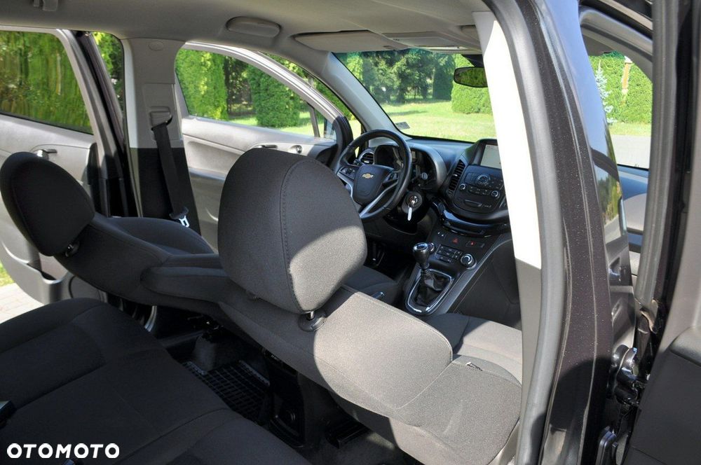 Chevrolet Orlando - 24