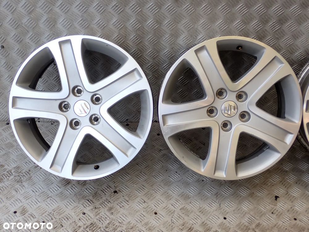 FELGI ALUMINIOWE SUZUKI 6,5JX17 ET 45 5X114,3 SUZUKI 66J0 - 3