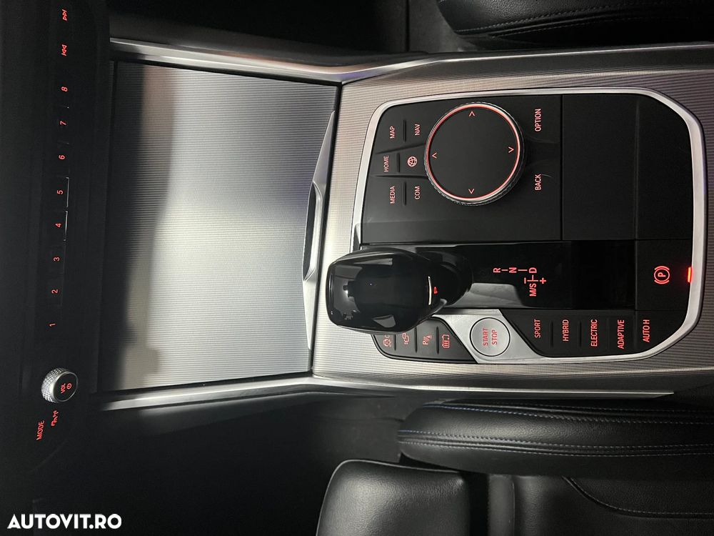 BMW Seria 3 330e Aut. M Sport - 22