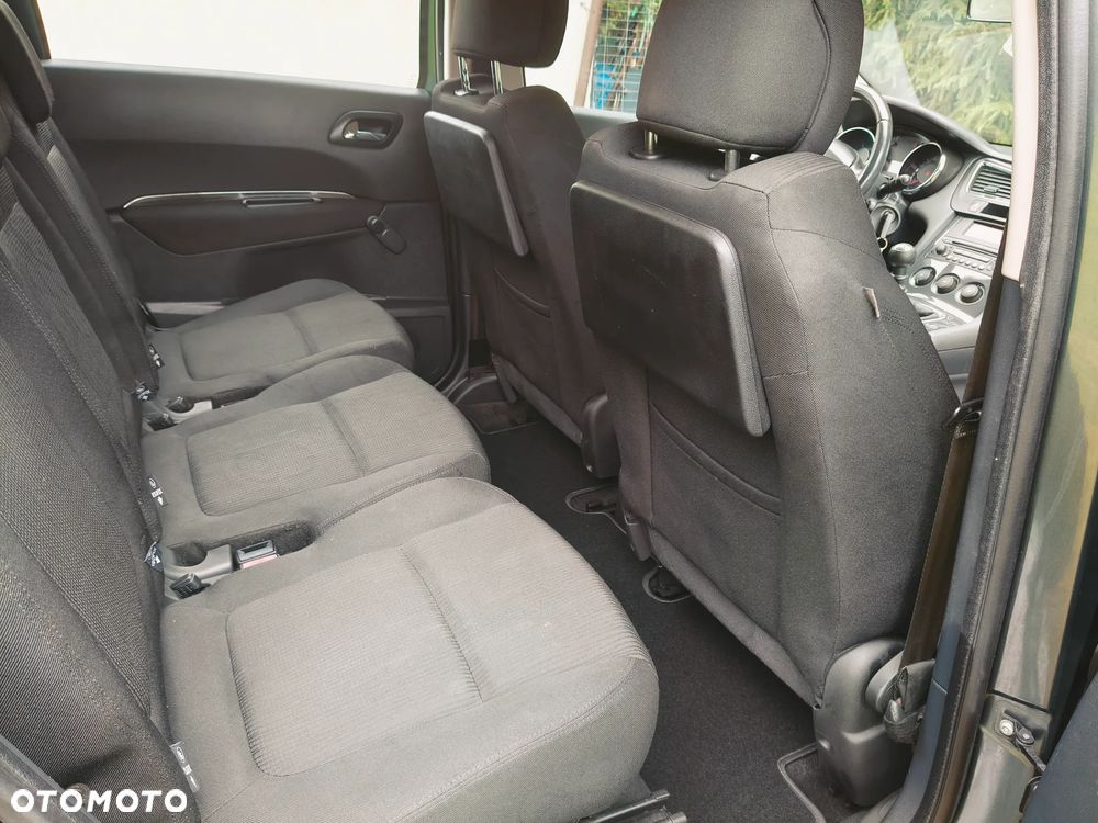 Peugeot 5008 1.6 BlueHDi Allure - 11