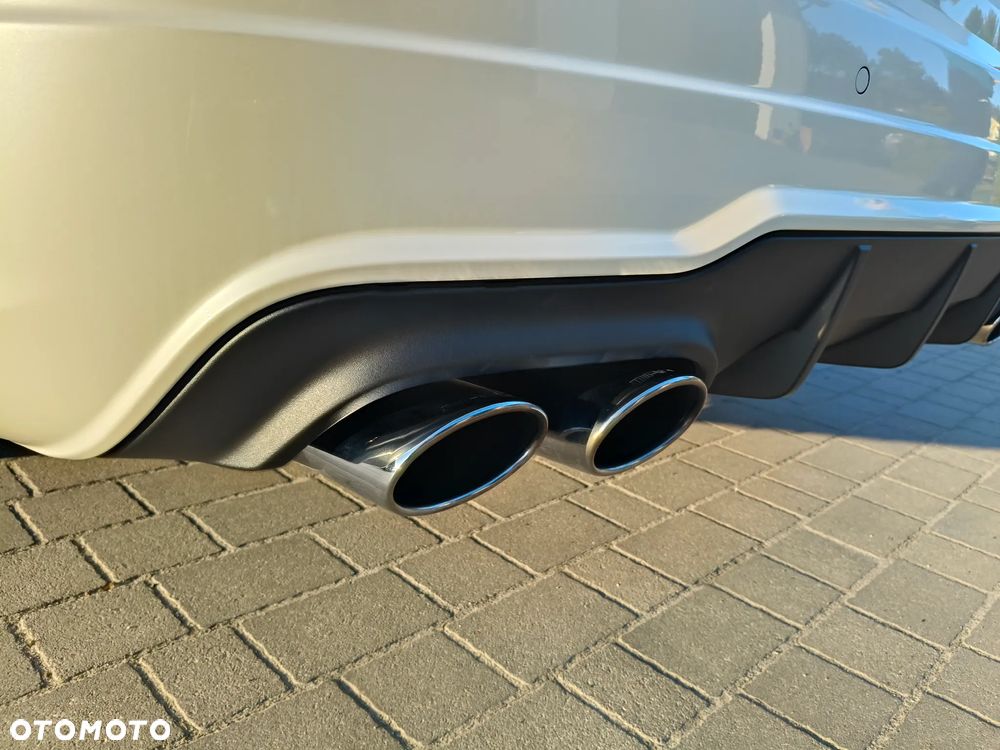 Mercedes-Benz Klasa C 63 AMG AMG SPEEDSHIFT MCT - 18