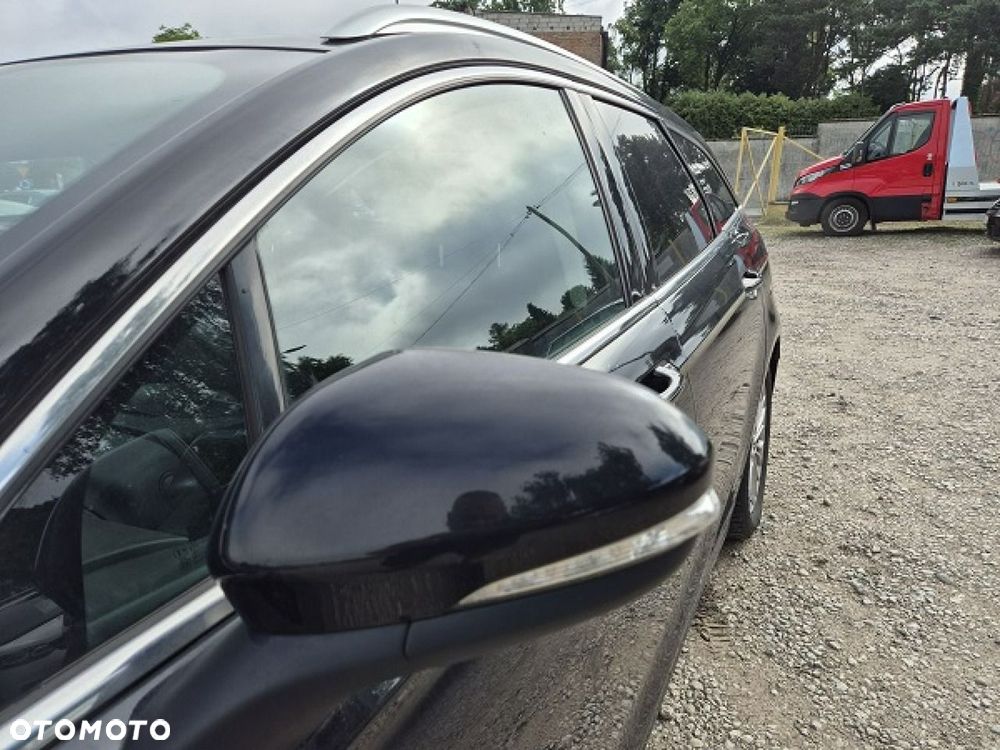 Ford Mondeo - 9