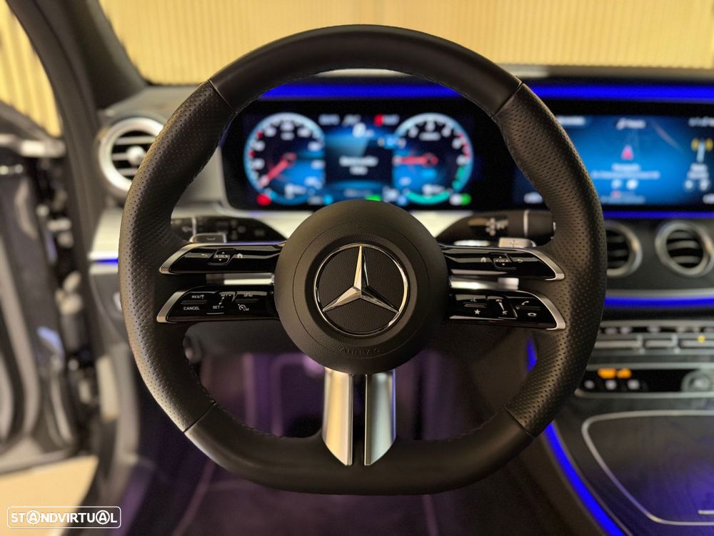 Mercedes-Benz E 300 de AMG Line - 11