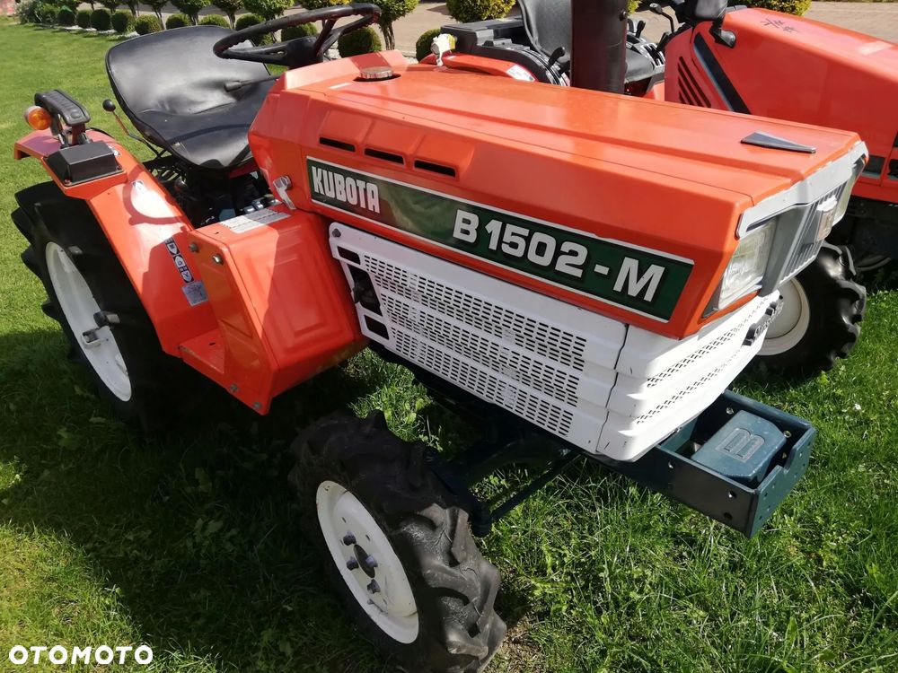 Kubota B1502 - M / mały - mini traktorek / ciągnik do ogródu / sadu / działki / - 2