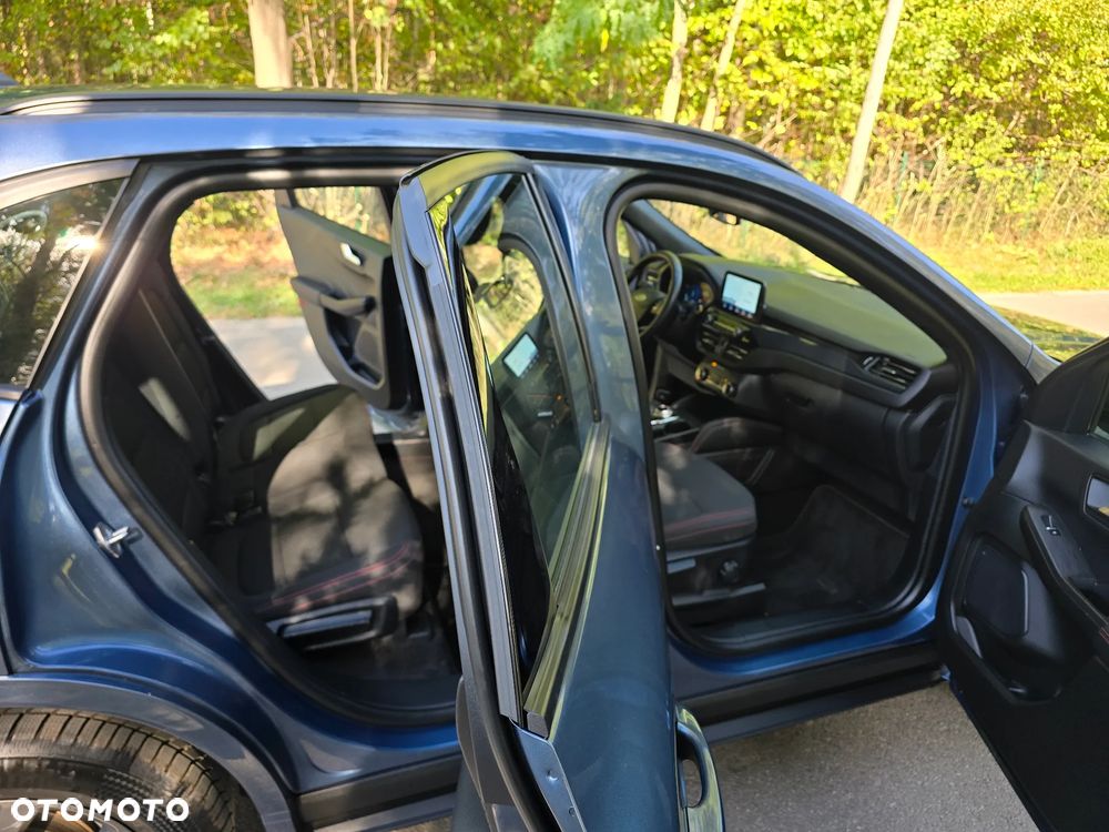 Ford Kuga 2.5P PHEV FWD ST-Line X - 23