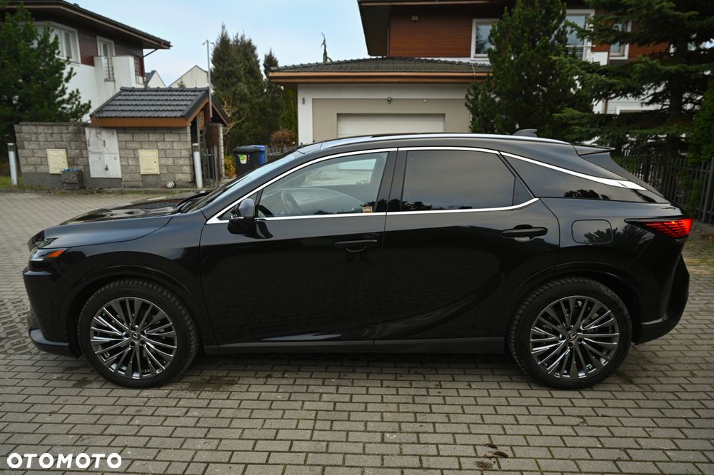 Lexus RX 350h Omotenashi - 7