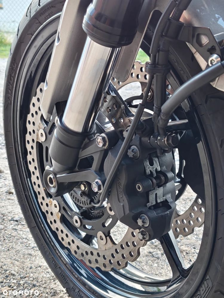 Kawasaki Z 900 - 22