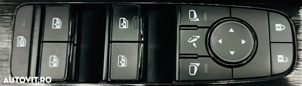 Nissan Qashqai 1.3 DIG-T MHEV Premiere Edition - 12