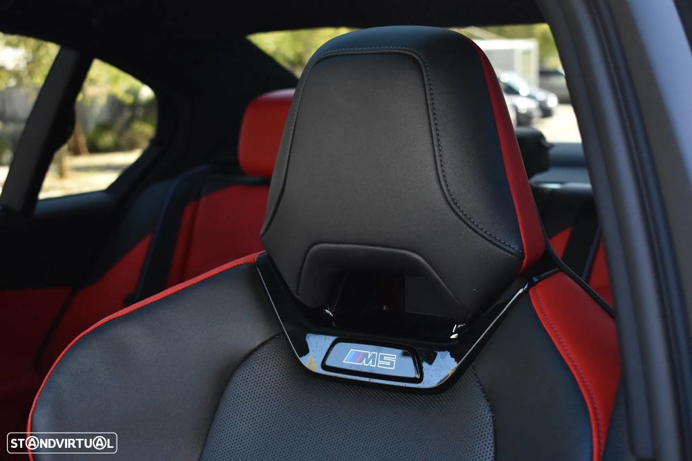 BMW M5 Standard - 25