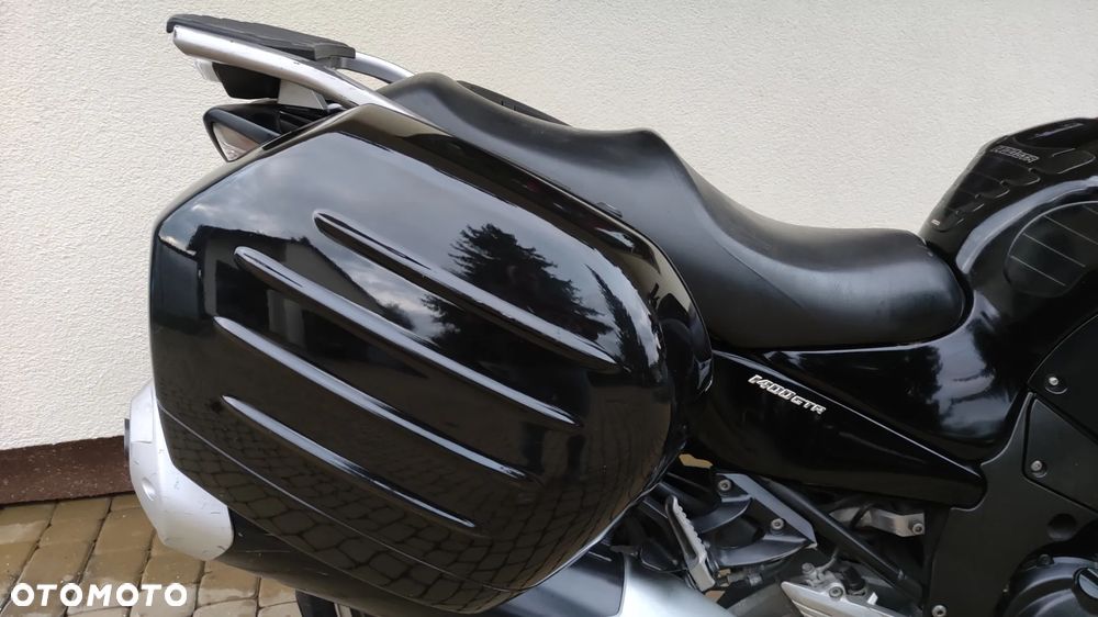 Kawasaki GTR - 33