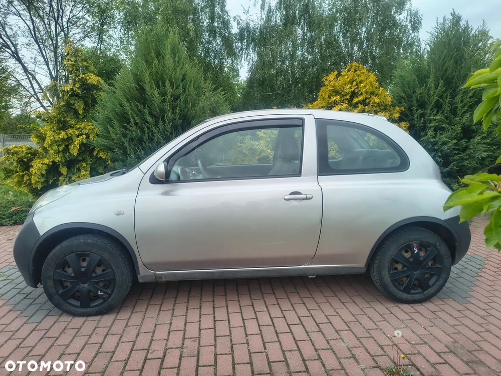 Nissan Micra - 4