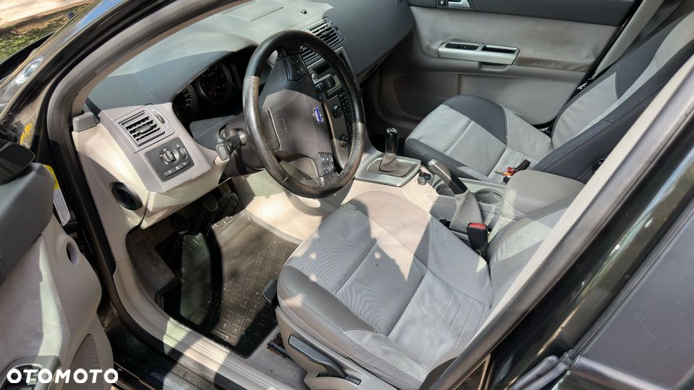 Volvo V50 ver-2-0d-kinetic - 9