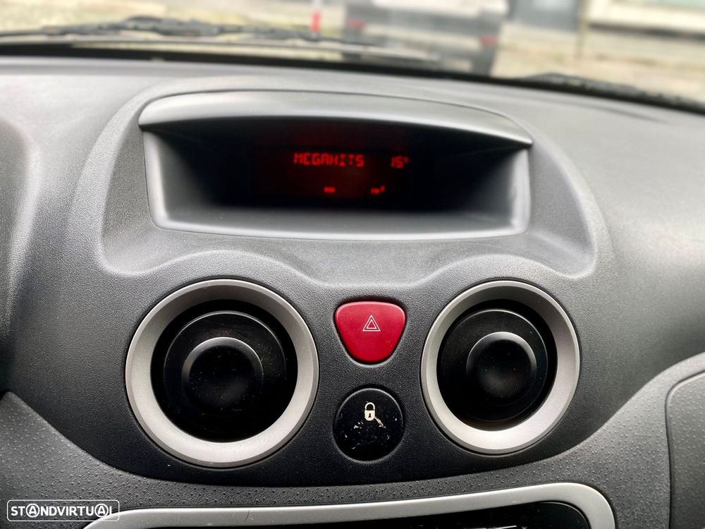 Citroën C2 1.4 HDi VTR - 13