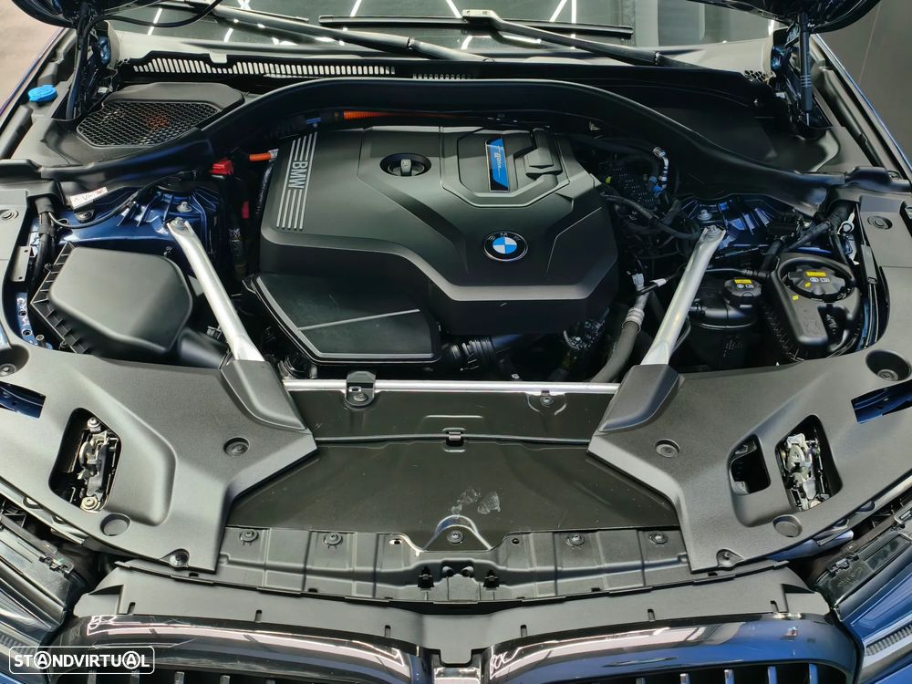BMW 530 e Pack M - 38