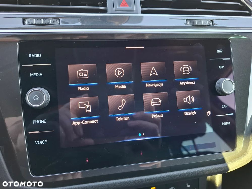 Volkswagen Tiguan 2.0 TDI SCR Life - 27