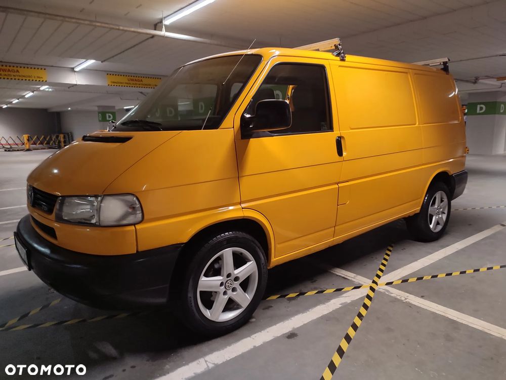 Volkswagen Transporter - 28