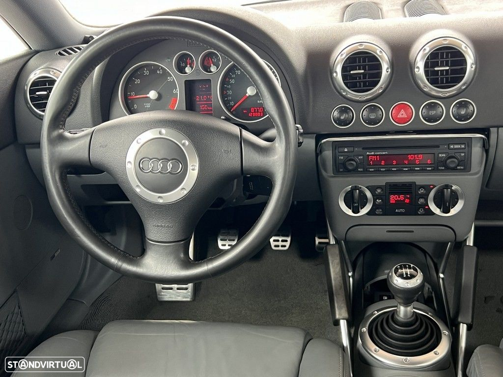 Audi TT Coupé 1.8 T S-line - 20