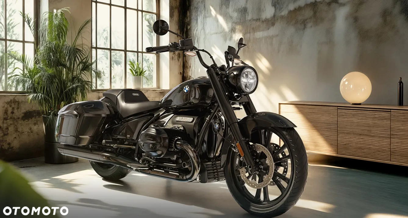 BMW R - 8
